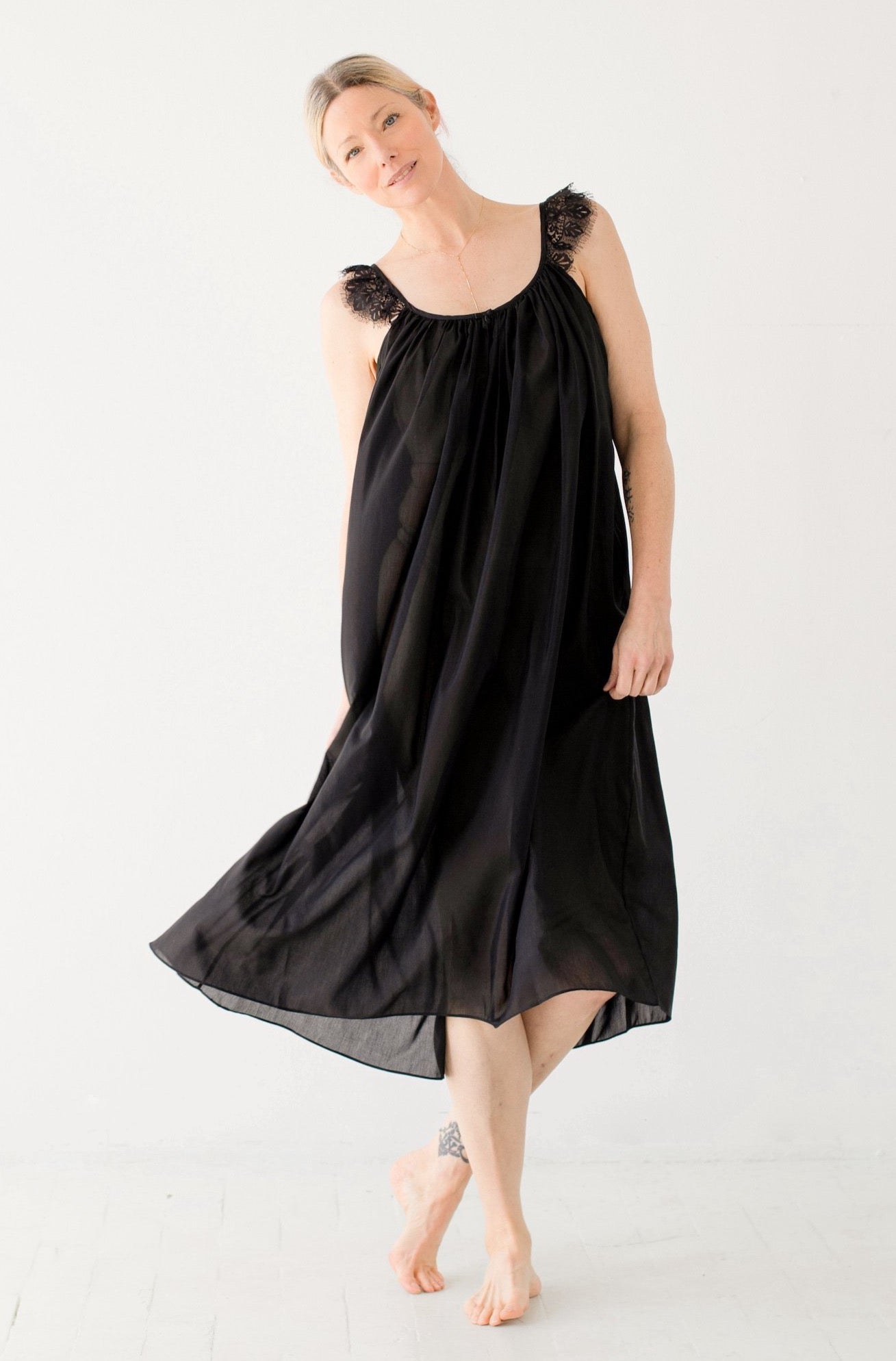 Betty Long Gown – Silk Cotton Blend Sleepwear | Elegant, Comfortable Nightdress