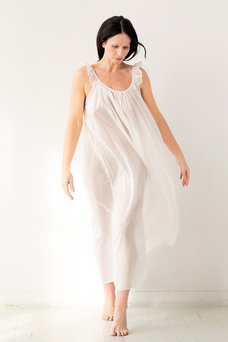 Betty Long Gown – Silk Cotton Blend Sleepwear | Elegant, Comfortable Nightdress