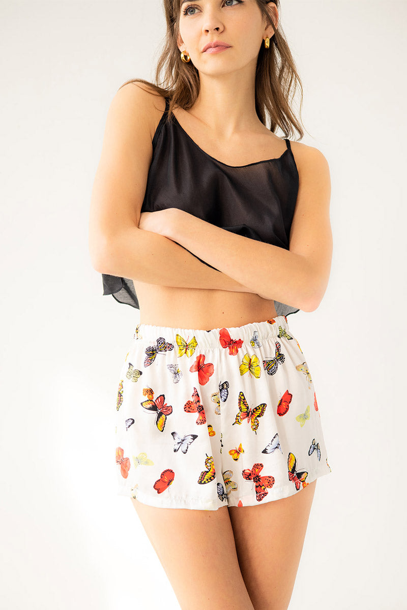 Butterfly Silk Shorts – Luxurious Narrow Fit Lounge Shorts in Breathable Fabric